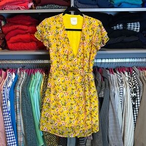 Harper Heritage yellow/pink floral shirt sleeve v neck wrap dress size M